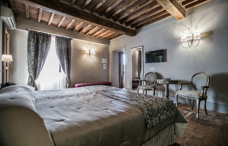 Номер Стандарт Трехместный, Palazzo Leopoldo Dimora Storica & Spa