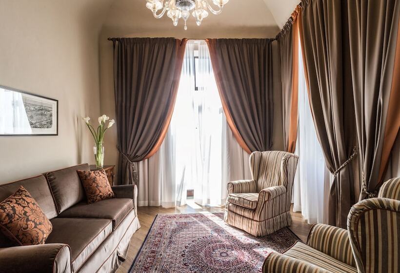 Четырехместный Номер Стандарт, Palazzo Leopoldo Dimora Storica & Spa