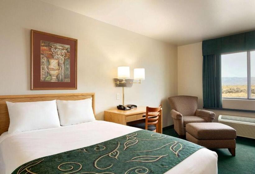 Номер Стандарт, Travelodge By Wyndham Milford