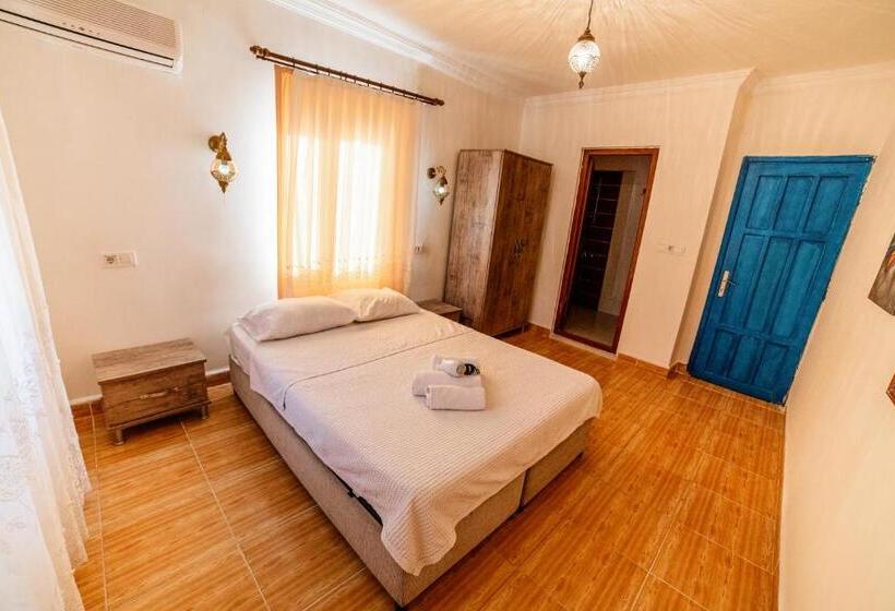 اتاق استاندارد با بالکن, Eucalyptus Pension
