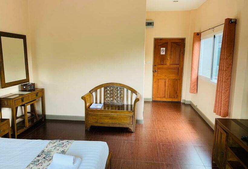 Номер Deluxe, Baan Suan Khun Yaiy