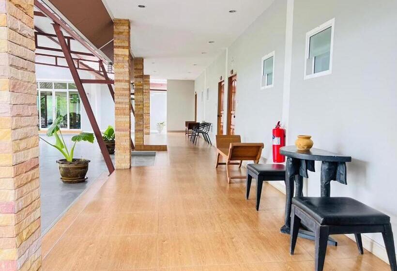 Номер Deluxe, Baan Suan Khun Yaiy