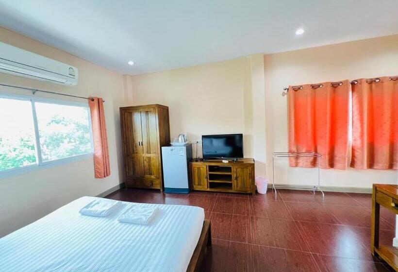 Номер Deluxe, Baan Suan Khun Yaiy