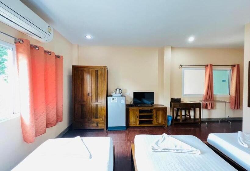 Трехместный Номер Deluxe, Baan Suan Khun Yaiy