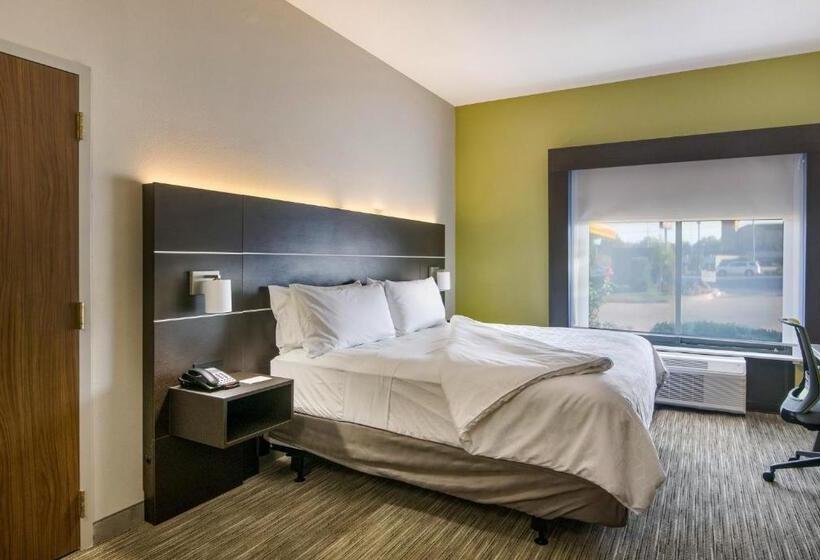 Люкс Кровать Кинг, Holiday Inn Express & Suites Longview North, An Ihg