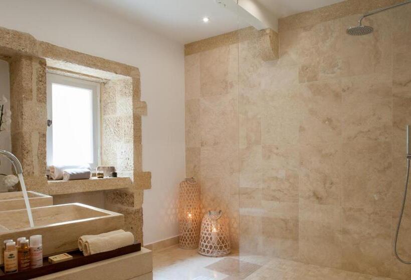 Номер Deluxe, Le Vieux Castillon