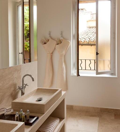 Номер Deluxe, Le Vieux Castillon