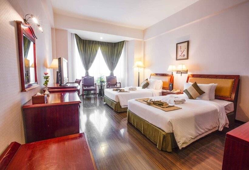 اتاق لوکس, Phnom Penh