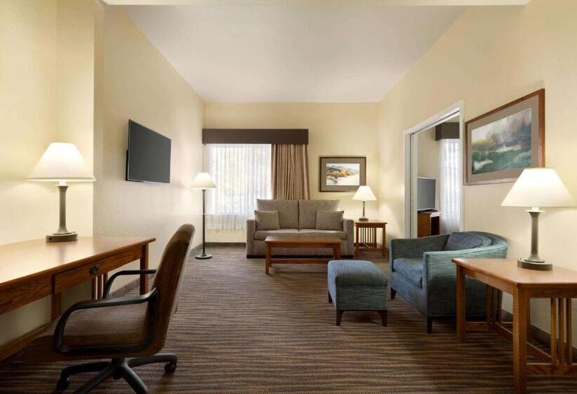 Люкс Повышенной Комфортности, Wingate By Wyndham Denver Tech Center