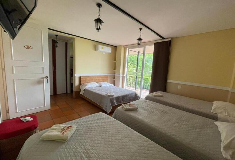 家庭间, Campestre Manoa