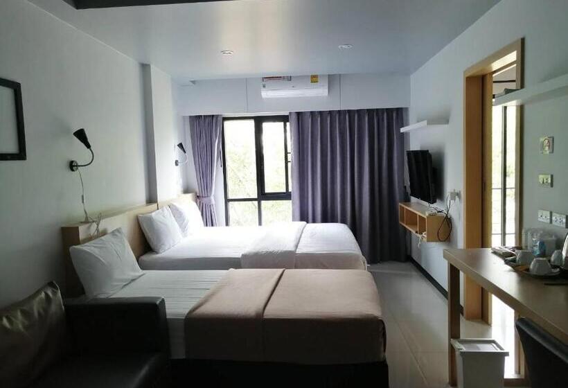 Трехместный Номер Deluxe, Baan Bangkok 97