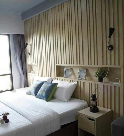 Номер Deluxe Кровать Кинг, Baan Bangkok 97