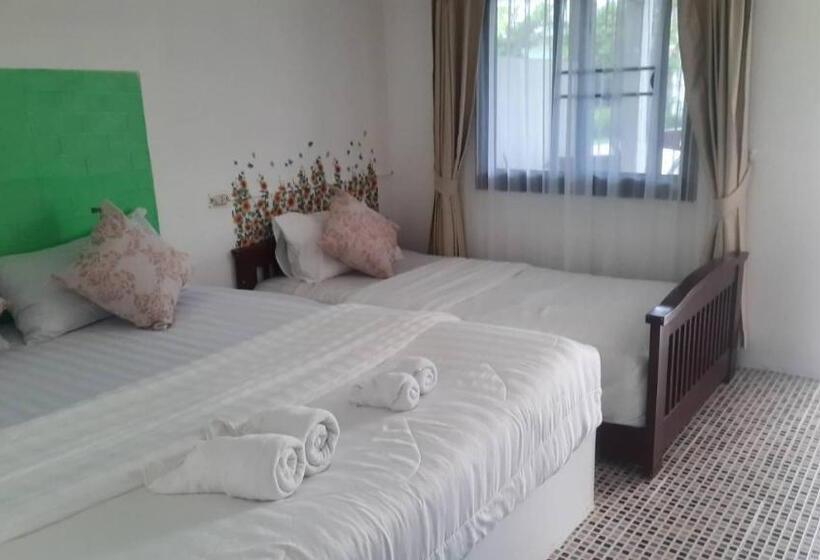 Номер Стандарт Трехместный, Pon Resort