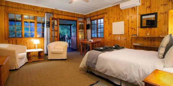 Семейный Номер, The Spotted Grunter Resort