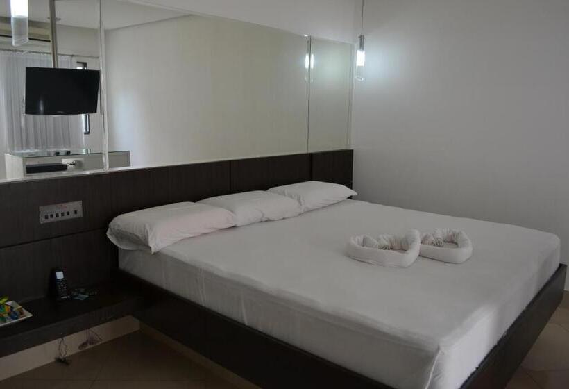 스위트 킹사이즈 침대, Ele E Ela Motel