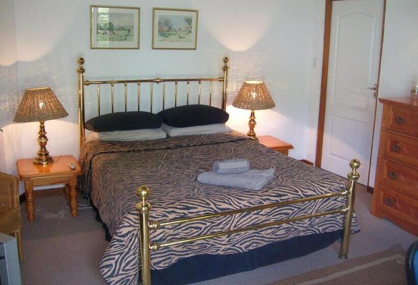 디럭스 룸, Oaktree Lodge Guest House