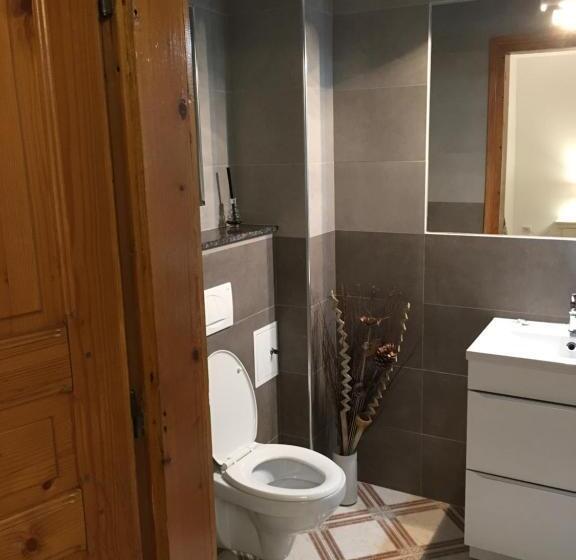 اتاق استاندارد, Casa Avram