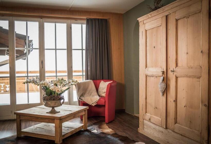 Семейный Номер, Restaurant Burgseeli