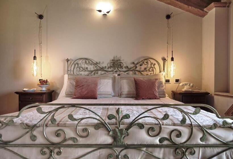 Номер Superior, Tenuta Montemagno Relais & Wines