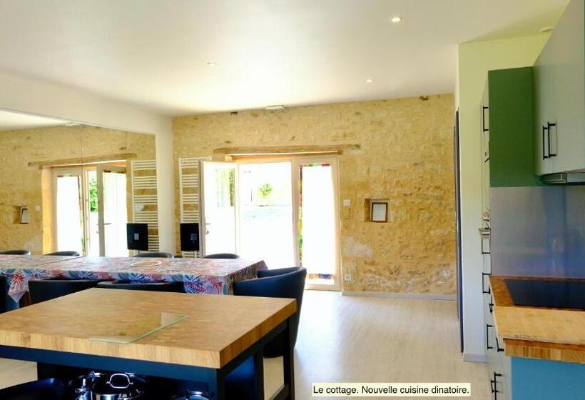 Номер Стандарт Внутренний, Domaine Du Champ De L Hoste