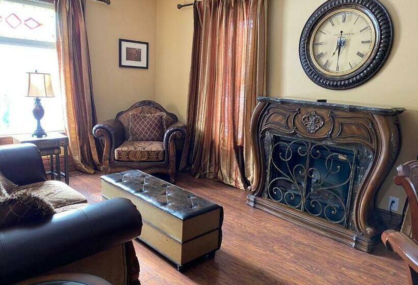 Люкс Повышенной Комфортности, Heart And Soul Inn