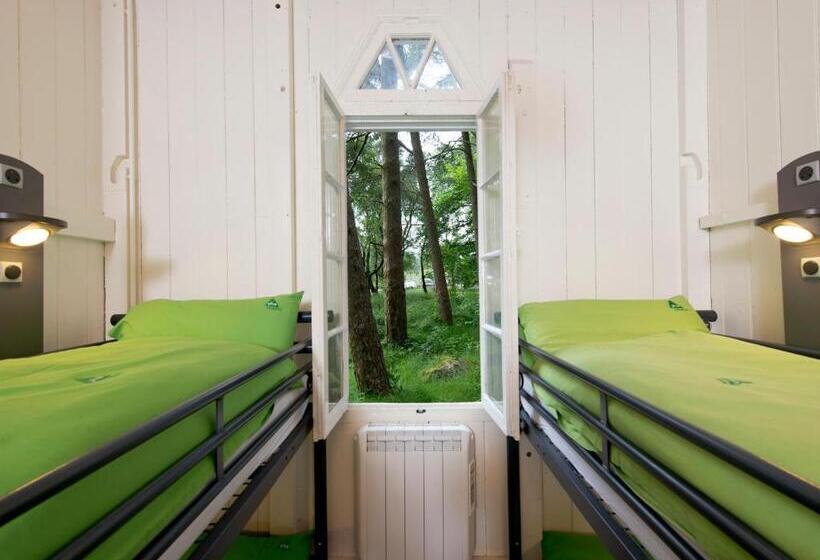 Номер Стандарт Четырехместный Совместный Санузел, Yha Idwal Cottage