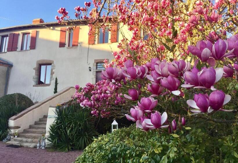 , Domaine Le Jardin Suspendu   Piscine Chauffée   Proche Parc Puy Dufou