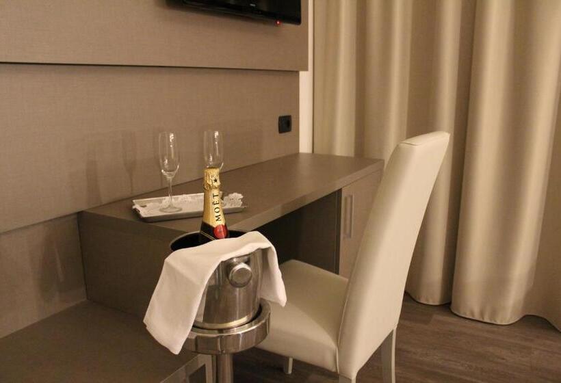 Номер Deluxe, Albergo Ristorante Miramonti Toano