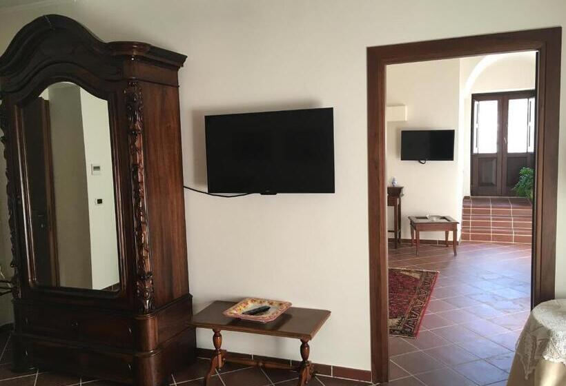 Люкс Повышенной Комфортности, Il Casale Di Riardo Luxury B&b