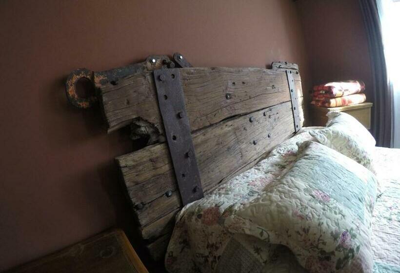 4인용 스탠다드 룸, Hospedaje Leñas Del Tolosa