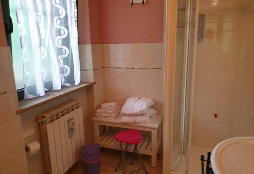 Номер Стандарт, B&b Land & Sea