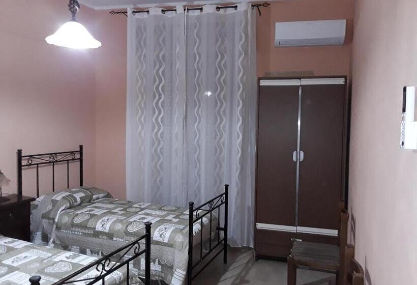Номер Стандарт Трехместный, Elimo Affittacamere   Casa Vacanze Di Scardino Leonardo
