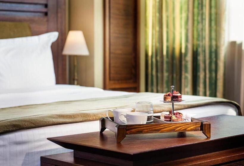 Номер Superior, Grand Hotel Sofia