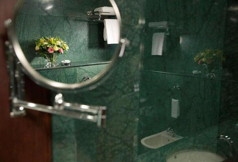 Номер Стандарт с Террасой, Grand Hotel Sofia