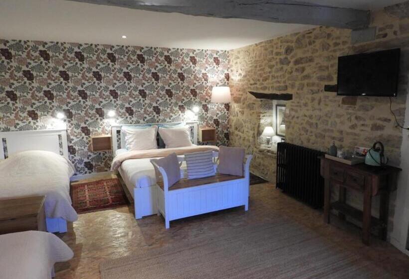 Семейный Номер Вид на Сад, Chambre D'hôtes Les 3 Cochons D'olt