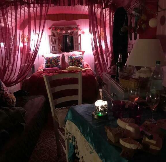 Номер Стандарт, La Roulotte De Lola   Chambre D Hôtes