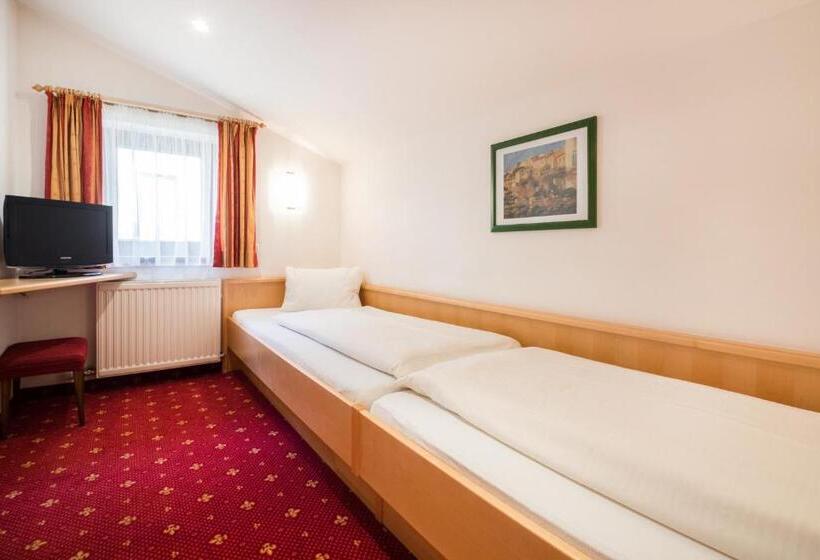 Семейный Номер, Pension Zum Wilden Hannes