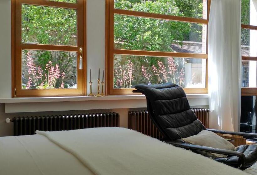 Номер Стандарт Кровать Кинг Адаптированный для Инвалидов, La Closerie