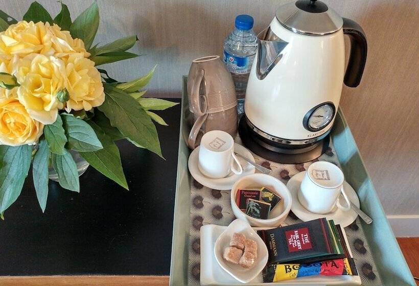 Номер Стандарт, La Closerie