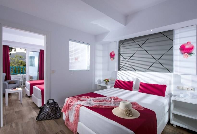 수피리어 패밀리 룸, Fodele Beach Water Park Resort