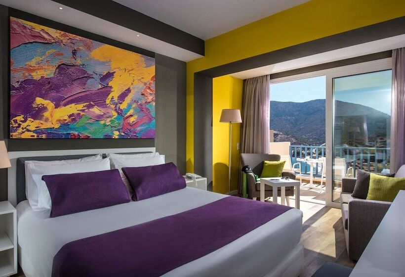 디럭스 룸, Fodele Beach Water Park Resort