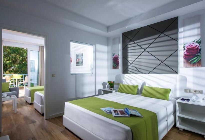 수피리어 패밀리 룸, Fodele Beach Water Park Resort