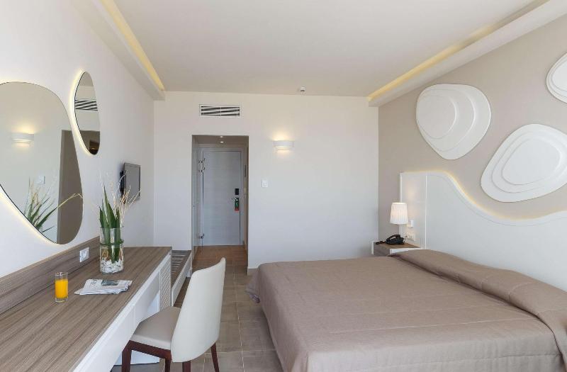 Номер Стандарт Вид на Море, Rodos Princess Beach