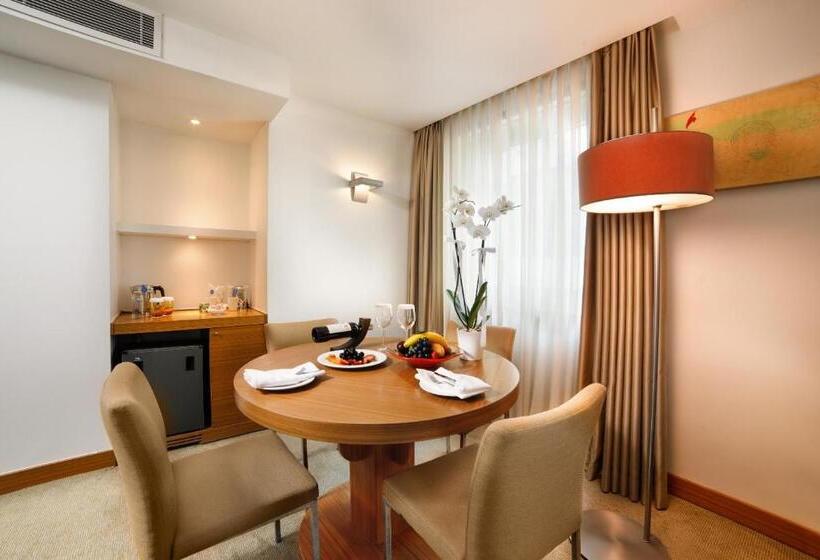 ジュニアスイート, Divan Istanbul City