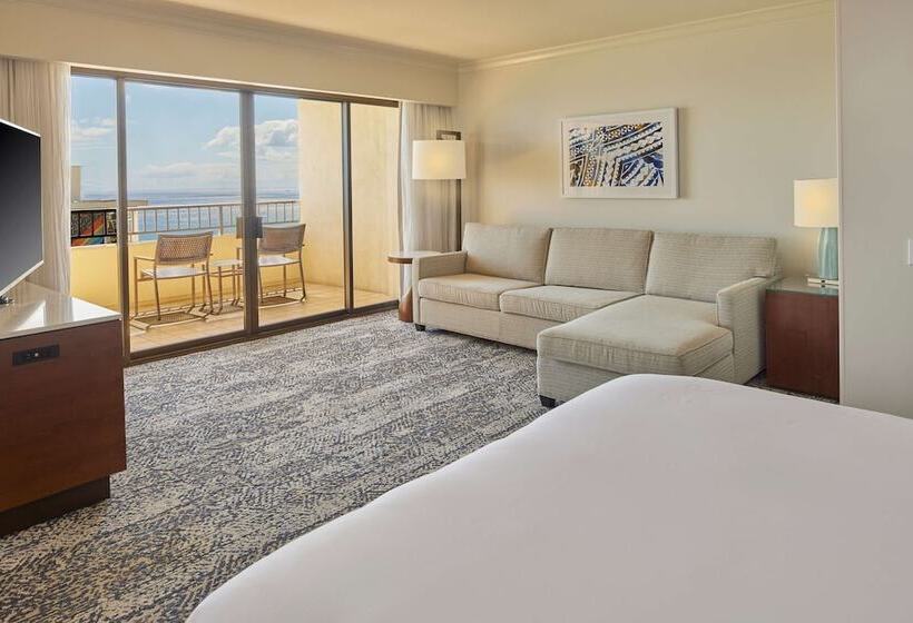 주니어 스위트 바다 전망, Hilton Hawaiian Village Waikiki Beach Resort