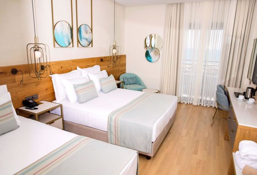 اتاق سوپریور با چشم‌انداز دریا, Miramare Beach Hotel   Ultra All Inclusive