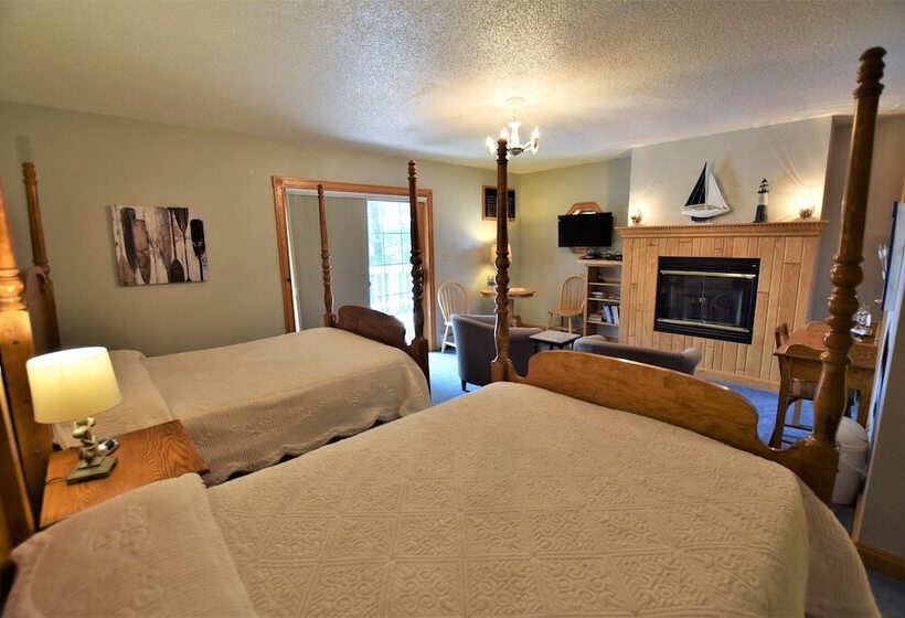 Номер Стандарт 2 Двуспальные Кровати, Lakeside Bed & Breakfast