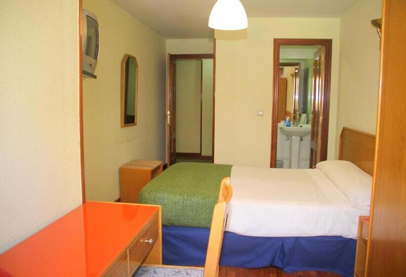 اتاق استاندارد, Hostal Arlanzón