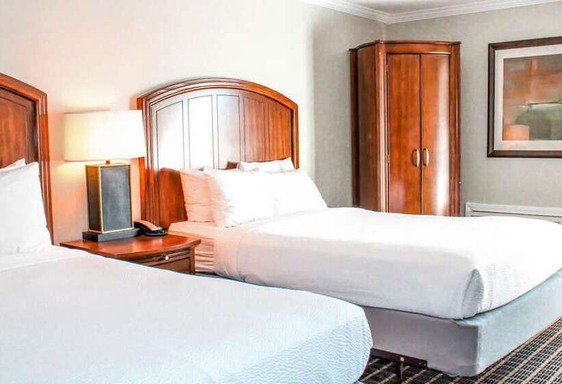 디럭스 룸, Cape Cod Irish Village   The Emerald Resort