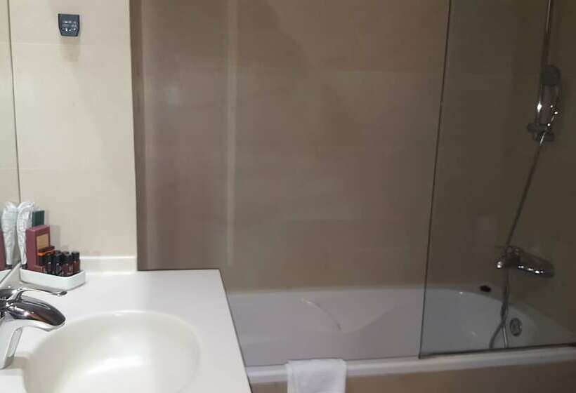 اتاق استاندارد یک نفره, Sercotel Kalma Sitges
